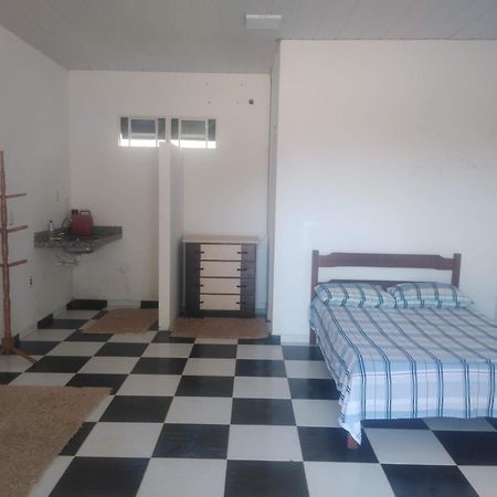 Quarto Individual Independente Lado Praca Central De Chapada Appartement Chapada dos Guimarães Buitenkant foto